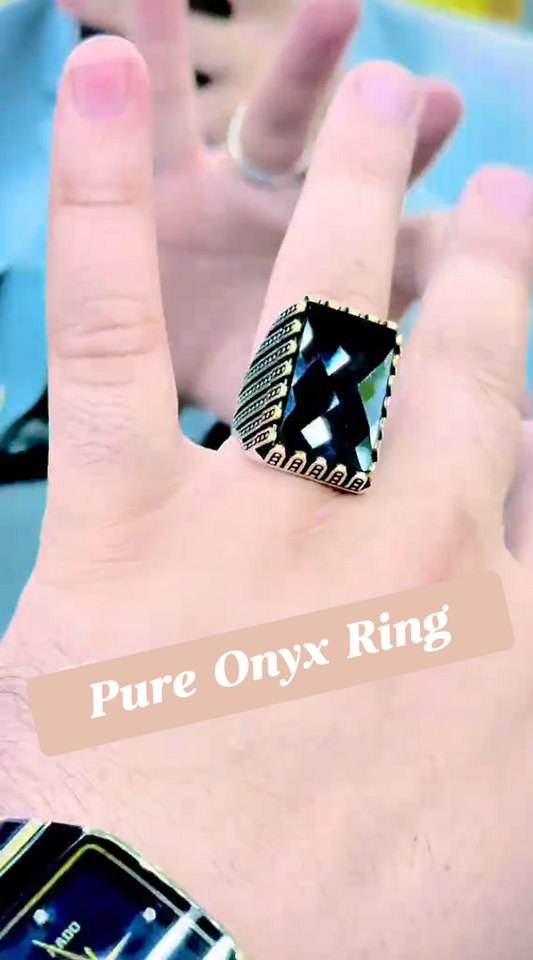 Pure ONYX Ring