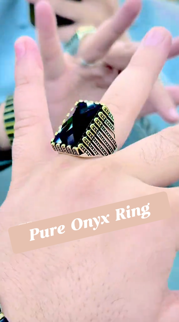 Pure ONYX Ring