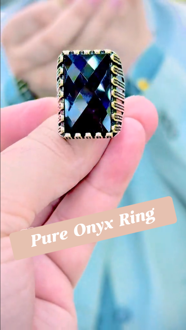 Pure ONYX Ring