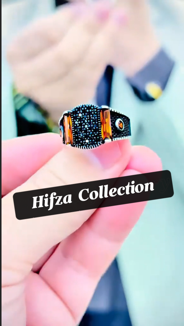 Black Master Piece Ring